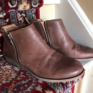 Franco Sarto Keegan Bootie women’s 7.5 leather